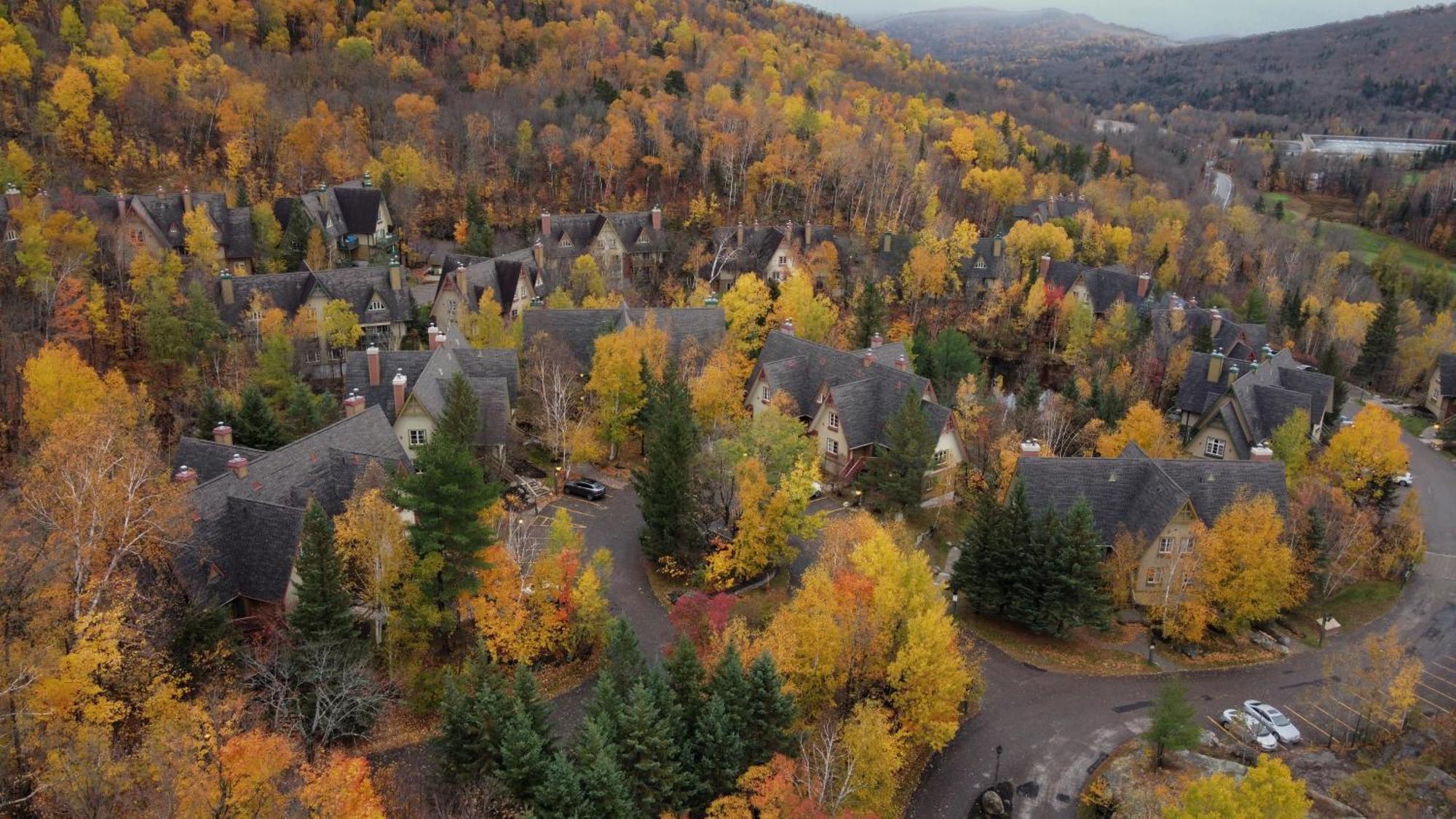 Le Plateau By Tremblant Vacations Apartment มงต์-ทร็องบล็องต์ ภายนอก รูปภาพ