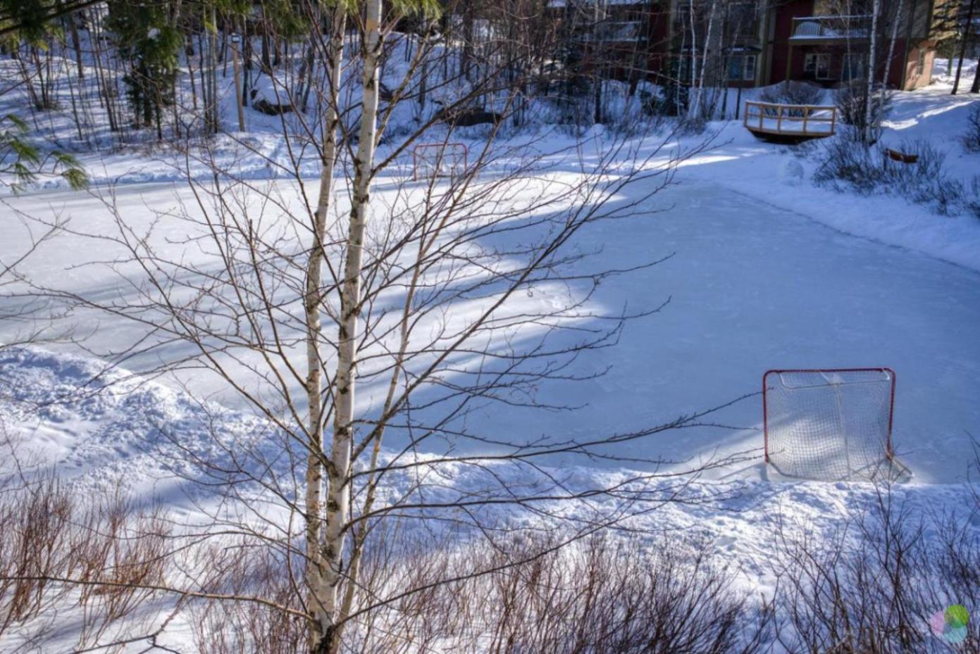 Le Plateau By Tremblant Vacations Apartment มงต์-ทร็องบล็องต์ ภายนอก รูปภาพ